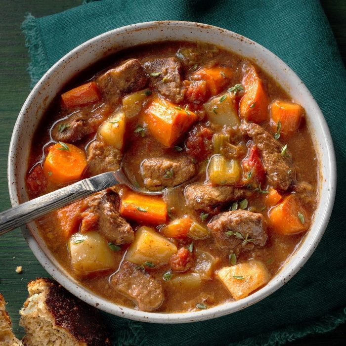 Classic beef stew slow cooker recipe